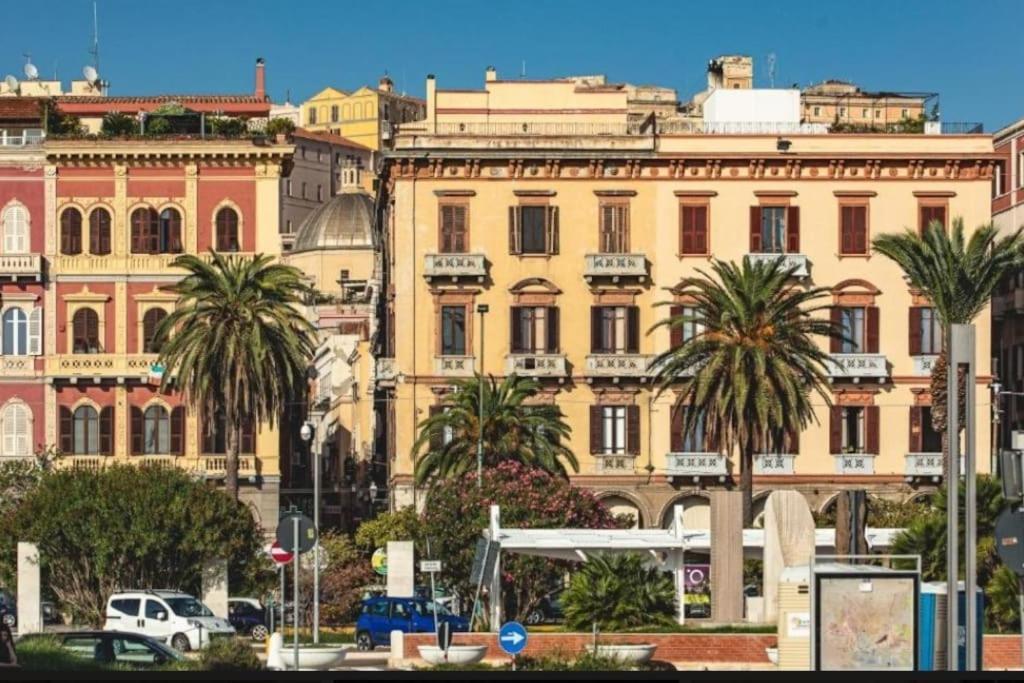 Stupenda Suite A Cagliari Piazza Galilei Eksteriør billede